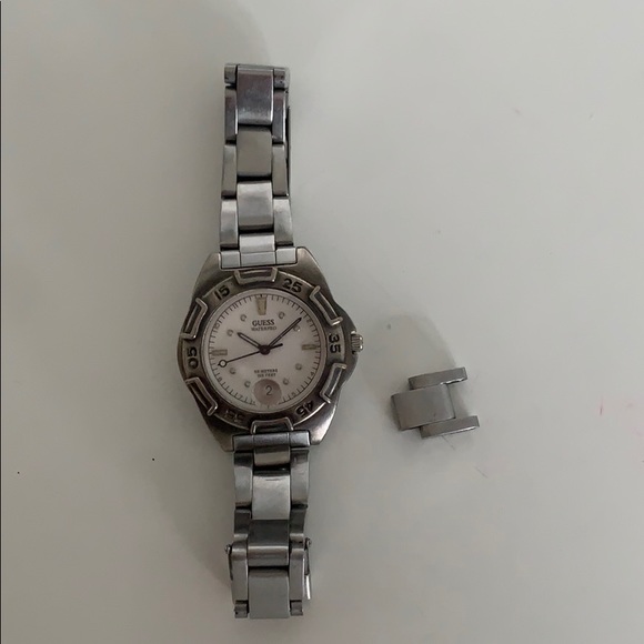 Guess Waterproof watch - Picture 3 of 7